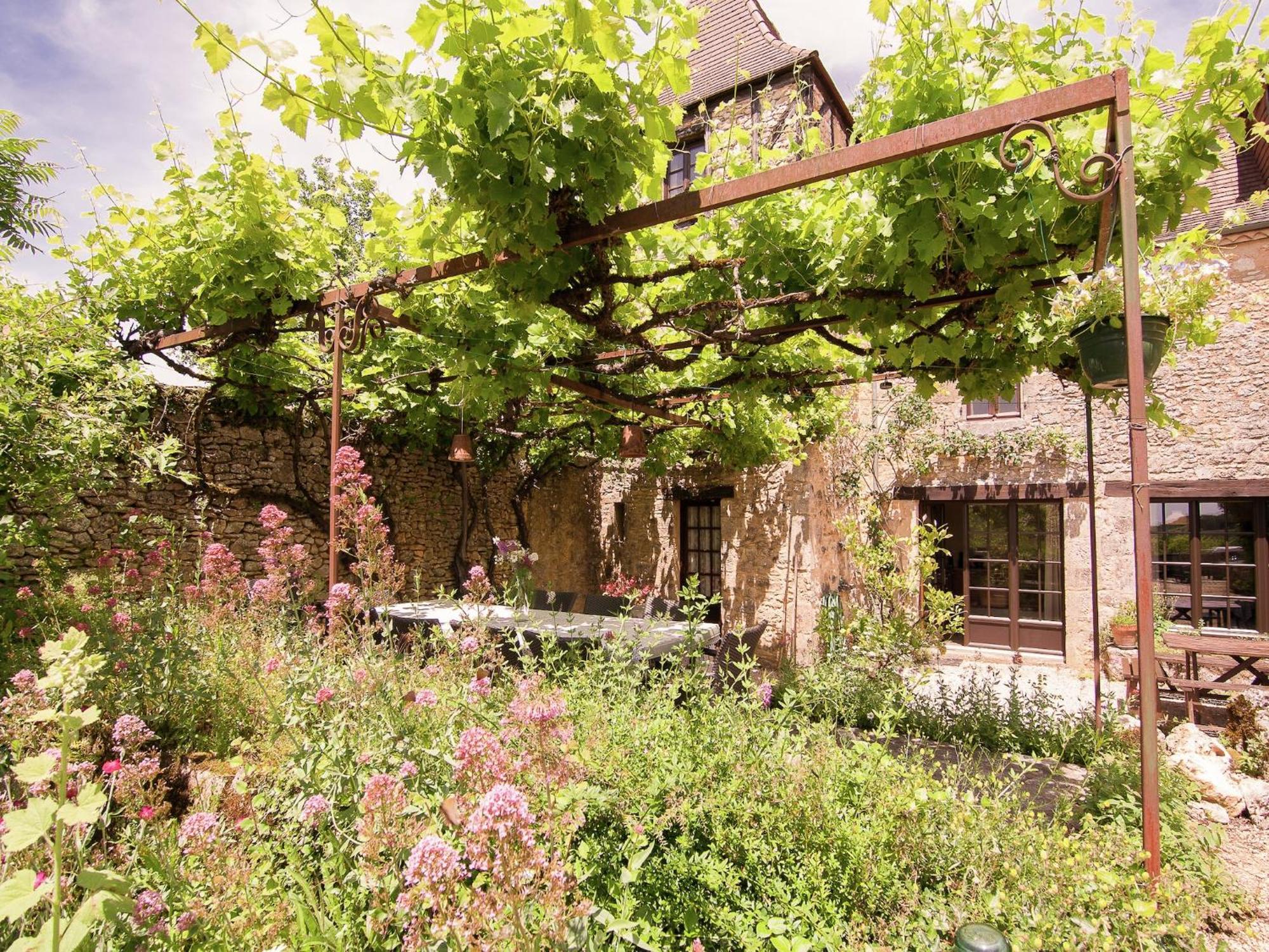 Cottage In Les Eyzies De Tayac Sireuil With Pool Meyrals Dış mekan fotoğraf
